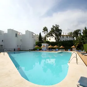 Rooftop - Chalet En Cabo Pino Con Vistas Al Mar, Jardines Y Piscina , Marbella España